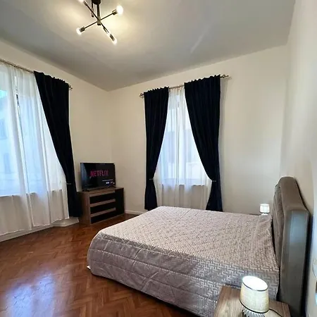 Central Apartment * 蒙特卡蒂尼泰尔梅