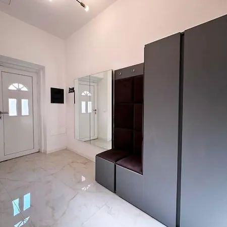 Appartement Central Apartment *