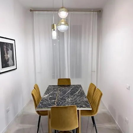 Central Apartment 公寓 *